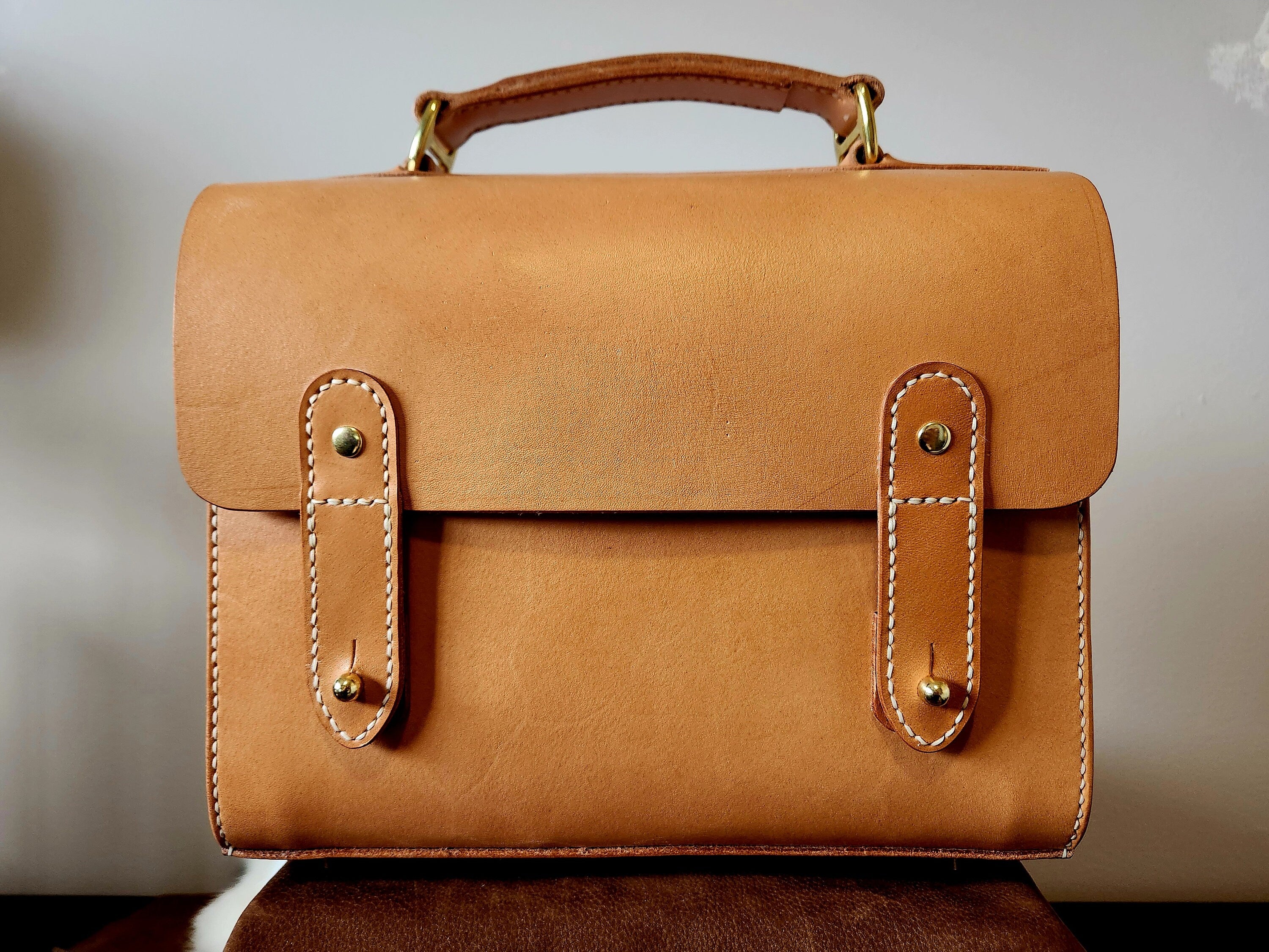 Leather Pattern | Mini Messenger Bag | PDF Printable Pattern with Video Tutorial