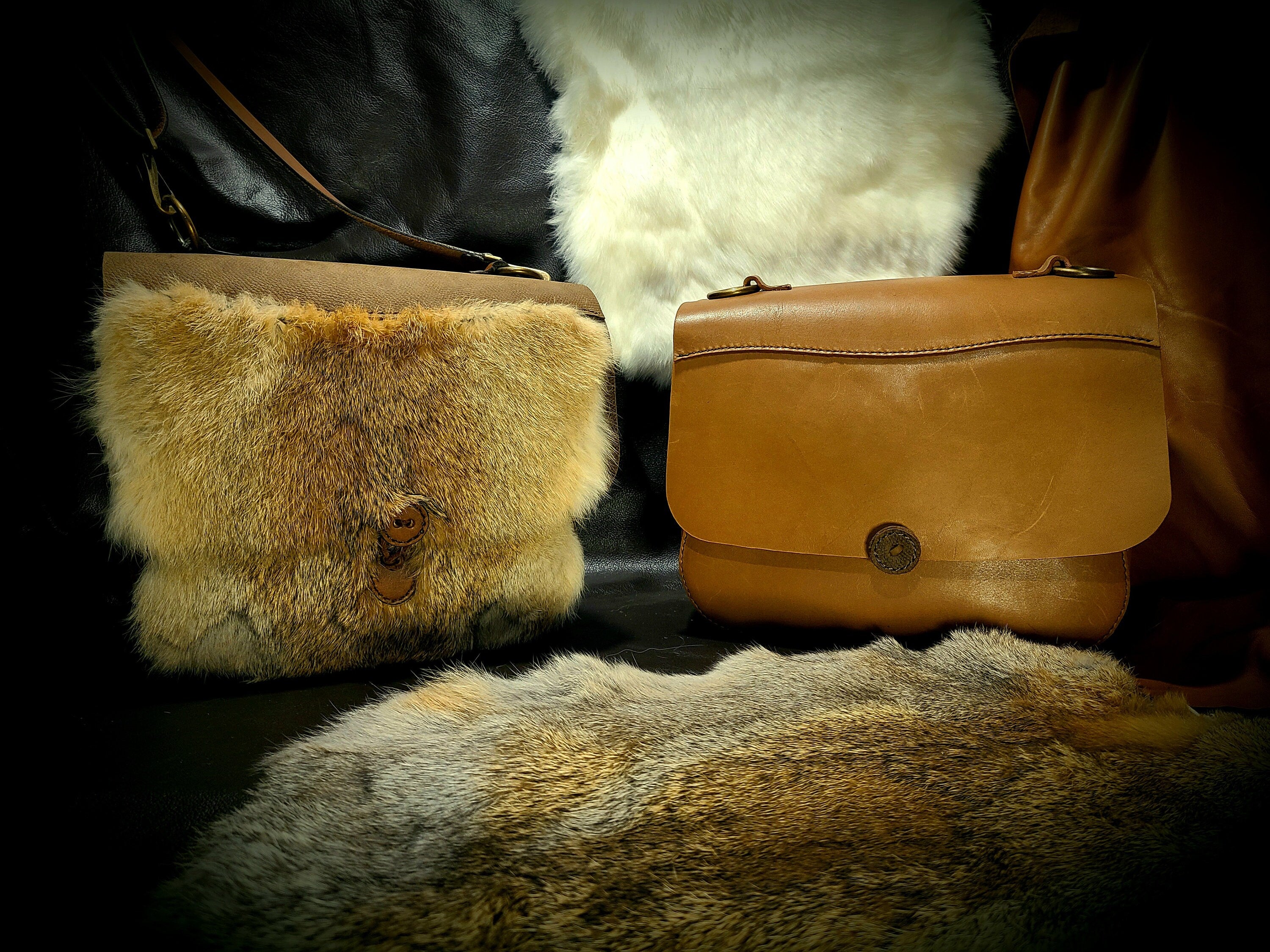 Forager's Satchel With Fur Trim Leather Pattern with Video Tutorial