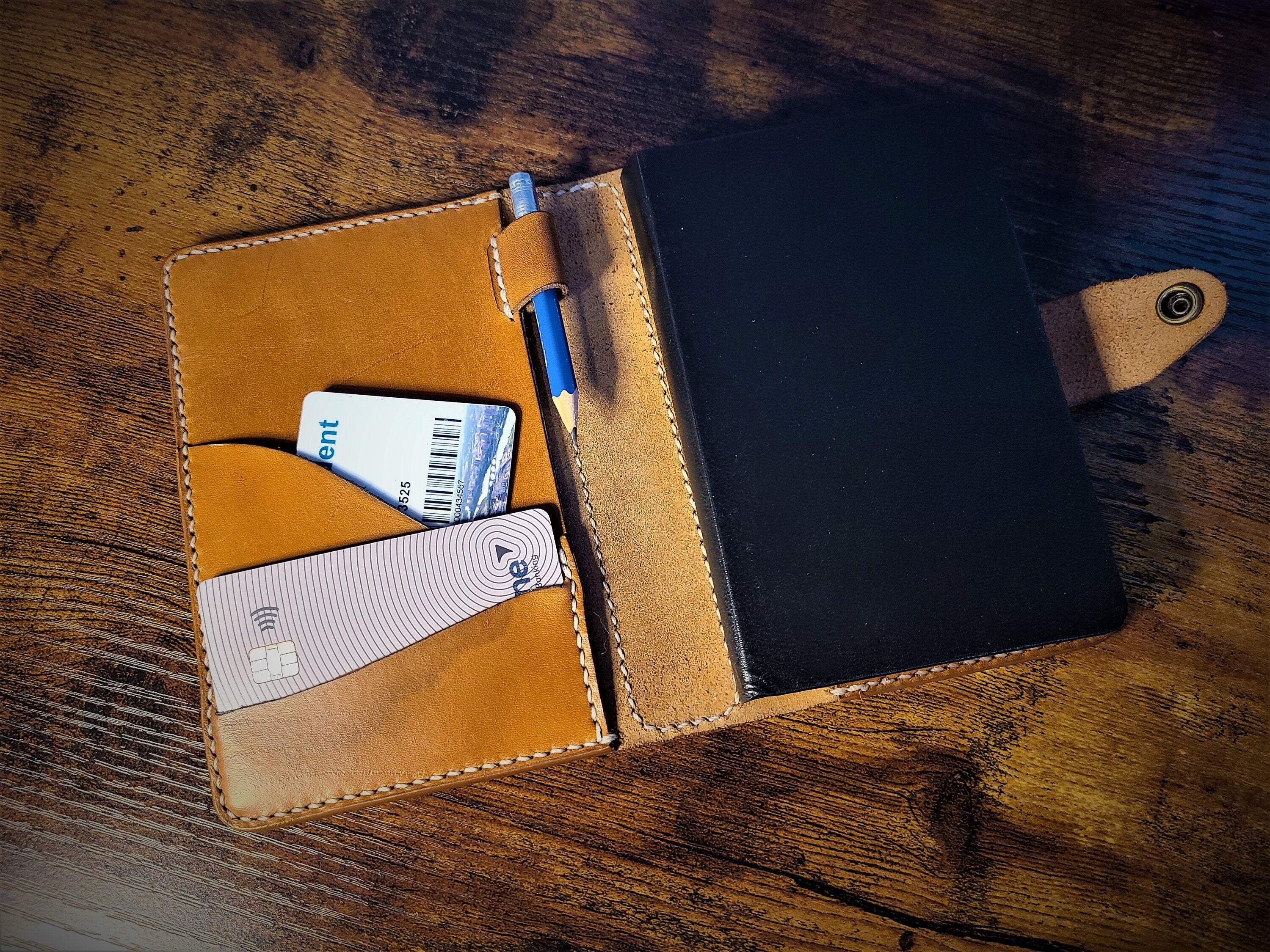 Leather Field Notes Journal Cover | DIY PDF Leather Pattern and Video Tutorial